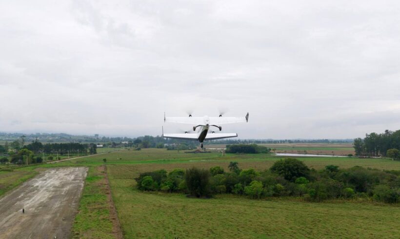 Moya Aero conclui com sucesso voo de transição com o MOYA 256 Moya Aero conclui com sucesso voo de transição com o MOYA 256