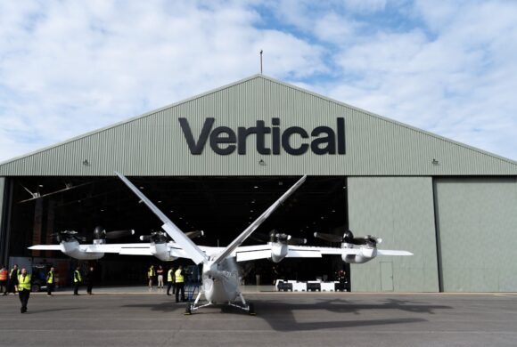 Vertical Aerospace inaugura nova linha de montagem de eVTOLs Vertical Aerospace inaugura nova linha de montagem de eVTOLs